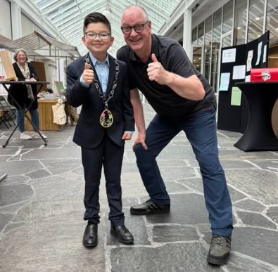 Anthony kinderklimaatburgemeester Almere op KlimaatFair 2025 met Jan Otter van Next Generation-duurzaam ondernemer